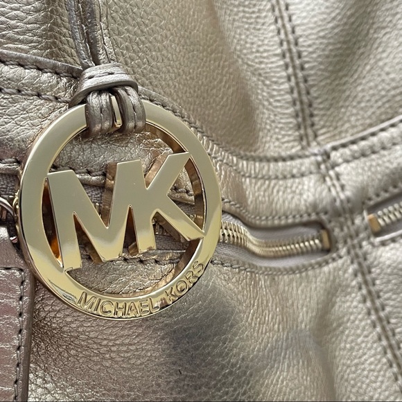 Michael Kors Purse; Designer Leather Bag with Multiple Pockets; Gold Purse - Picture 3 of 6